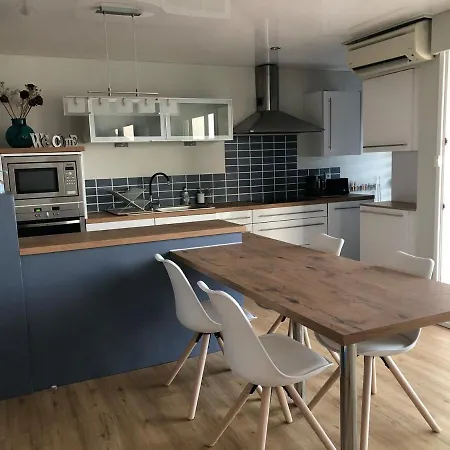 Brise Marine - Et Commerces Apartment
